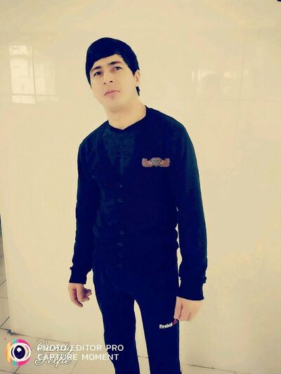  ,   Farhat, 33 ,   ,   , c 