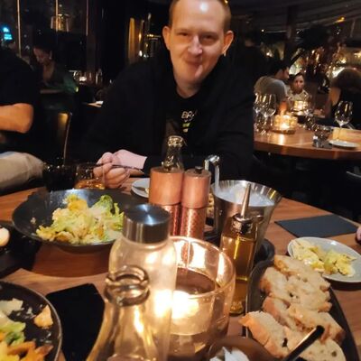  ,   Anton, 29 ,   ,   , c , 
