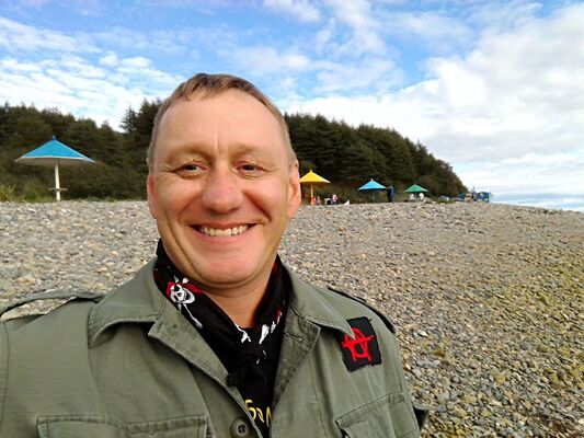  ,   Artur, 55 ,   ,   , c 