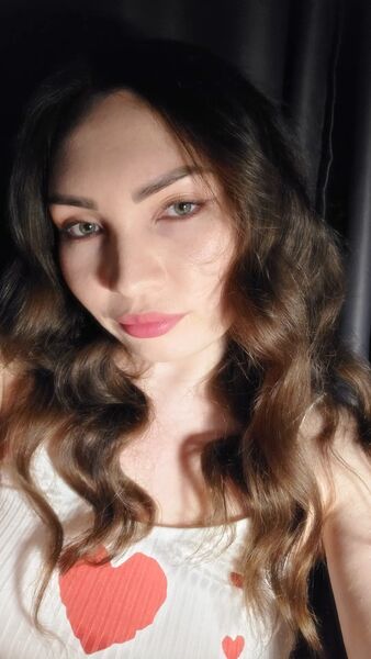  ,   Leila, 27 ,     , c , 