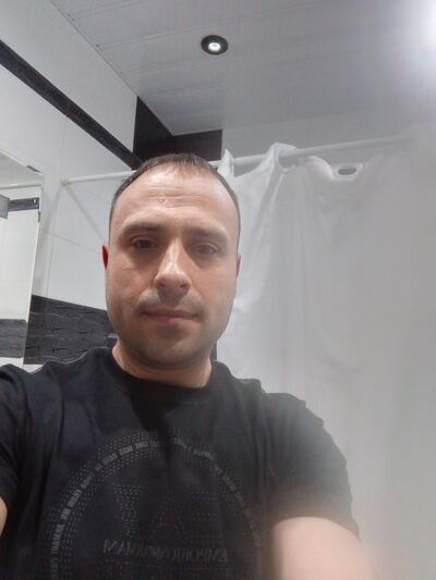  --,   , 40 ,     , c 