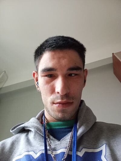  ,   Viktors, 26 ,   ,   