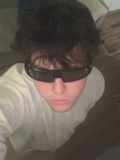  ,   Egor, 19 ,   ,   