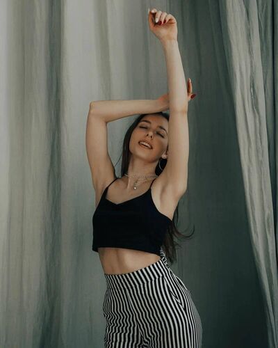 ,   Yasmina, 23 ,   ,   