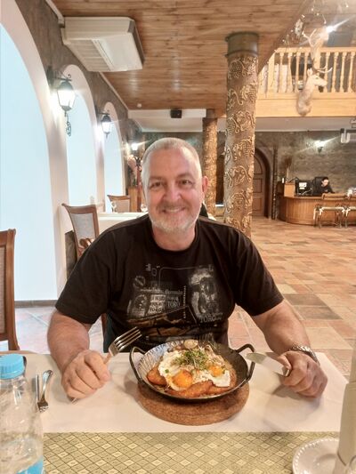  ,   Valery, 60 ,   c 