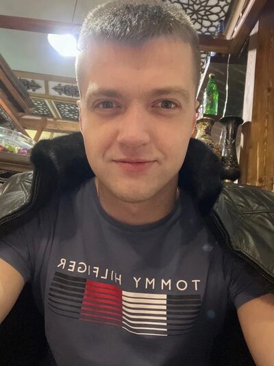  ,   Vladimir, 28 ,   ,   
