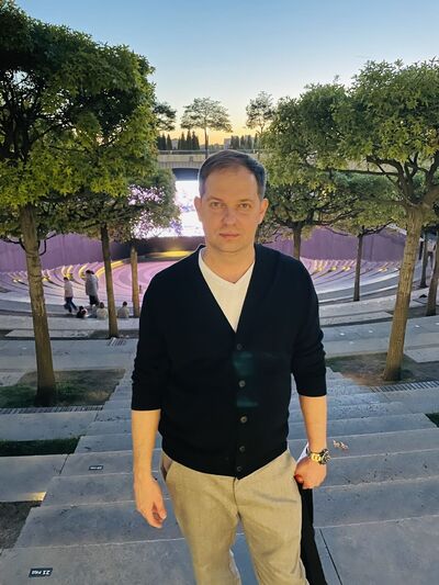  ,   Andrew, 37 ,   ,   , c 