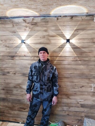  ,   Alexey, 42 ,   c 