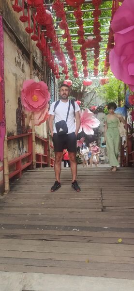  ,   Mikail, 44 ,   ,   