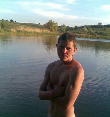  ,   Sergei, 38 ,   ,   