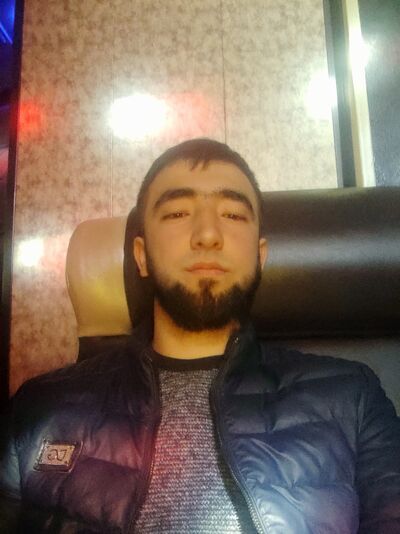 ,   Jaloliddin, 25 ,   ,   