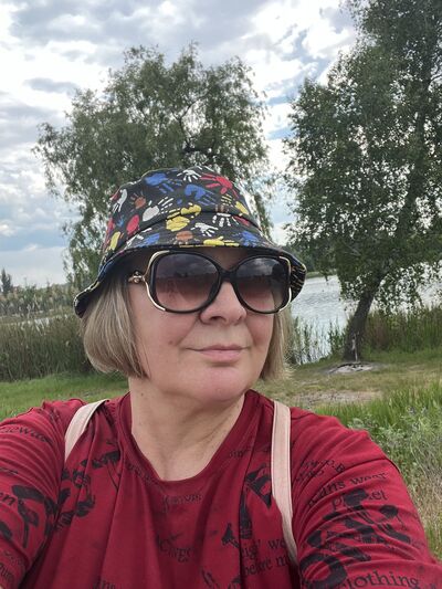  ,   Stella, 61 ,   c , 
