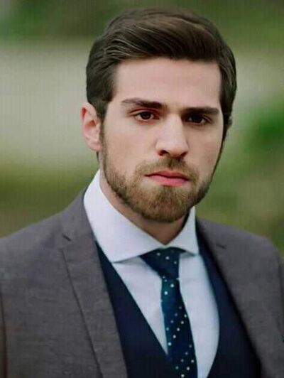  ,   Irakli, 34 ,   ,   