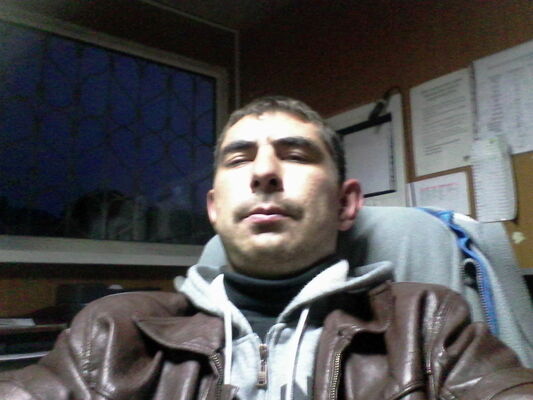  -,   Andrey, 37 ,  