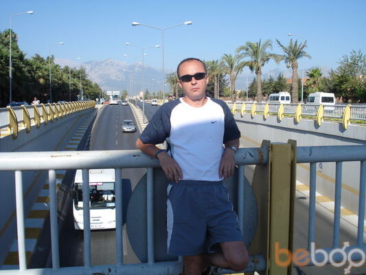  ,   Leon, 60 ,   ,   , c 