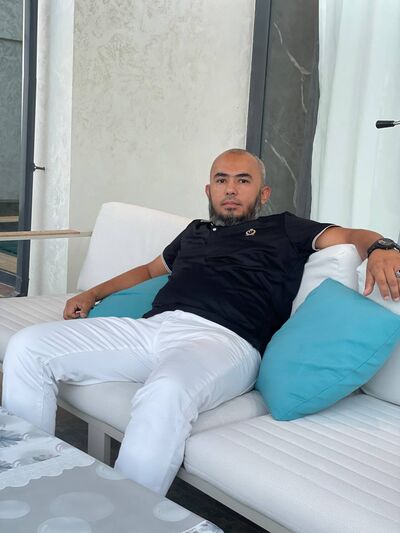  ,   Malish, 40 ,   ,   