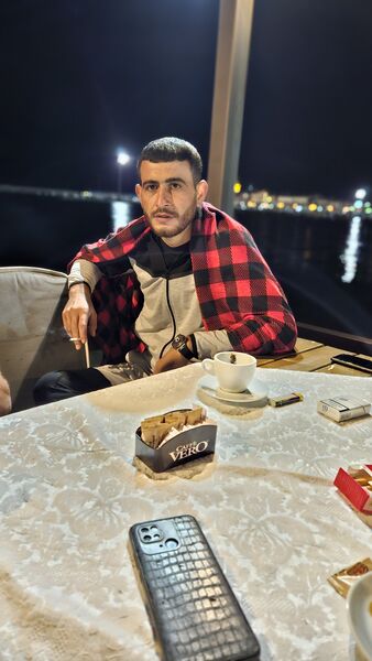  ,   Akow, 30 ,   ,   , c 