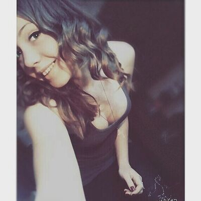  -,   Nika, 28 ,   