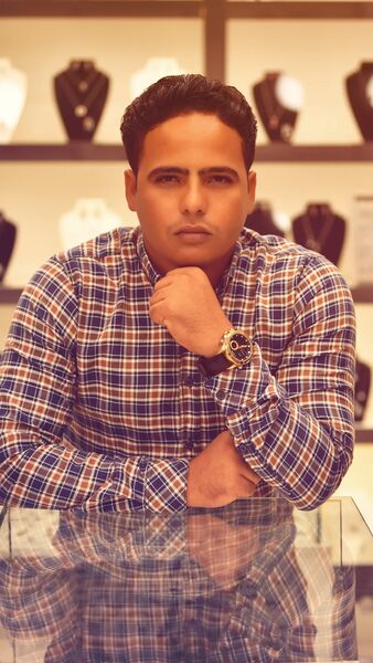  ,   Mostafa, 28 ,   ,   