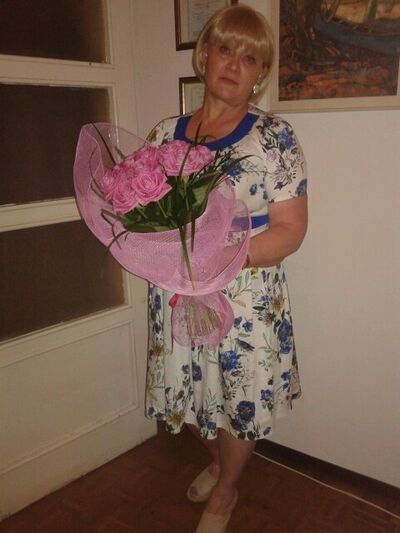  ,   Scarllet, 61 ,     , c 