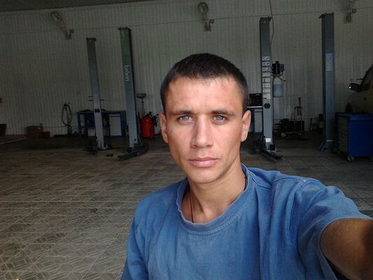  ,   Kolya, 43 ,   