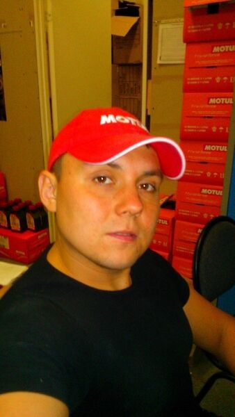  ,   Ilia, 33 ,     , c 