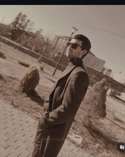  ,   Dav, 28 ,   ,   