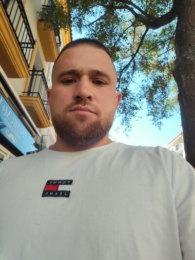  Marbella,   Oleh, 32 ,   ,   , c , 