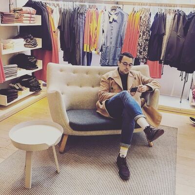  ,   Valentin, 32 ,   ,   , c 