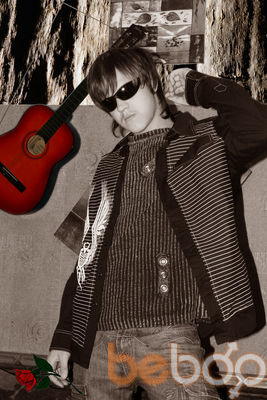  2523024  Maxim, 37 ,    