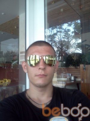  ,   Artem, 35 ,   