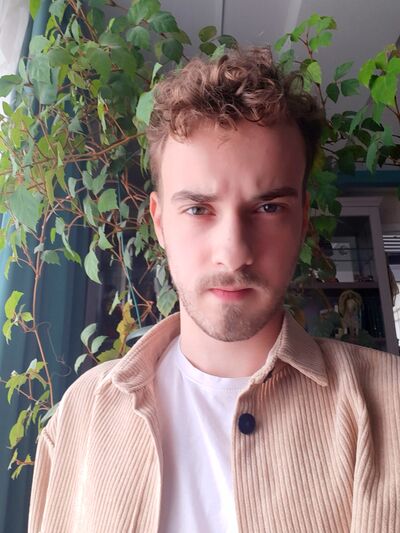  ,   Leonid, 21 ,     , c 