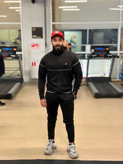  ,   Ahmed, 27 ,   ,   