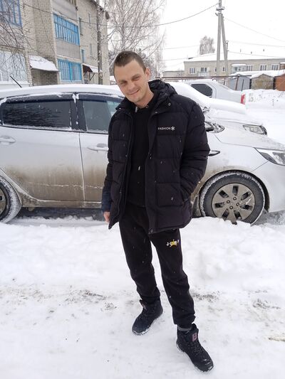  ,   Sasha, 38 ,   ,   