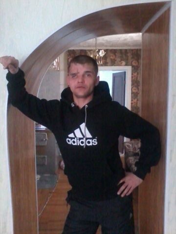  ,   Anton, 39 ,     , c 