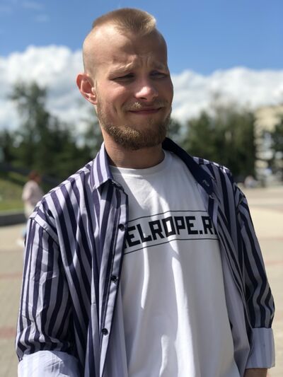  ,   Seryozhka, 21 ,   ,   