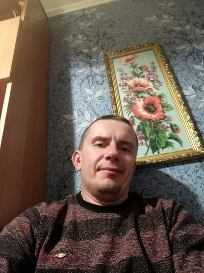  ,   Slava, 44 ,   ,   