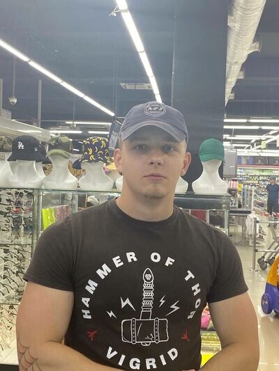  ,   Vallhereim, 22 ,   ,   