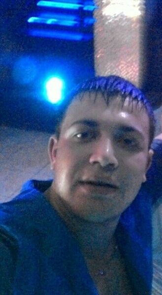  ,   Artiom, 33 ,   ,   , c 
