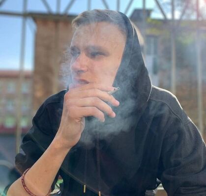  ,   Maks, 28 ,   ,   