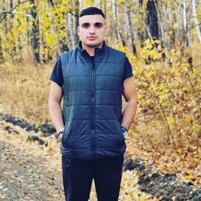  ,   Tomas, 26 ,   ,   