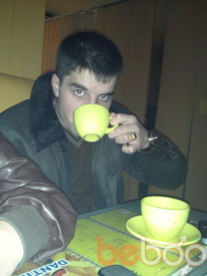  1458054  Serge, 35 ,    