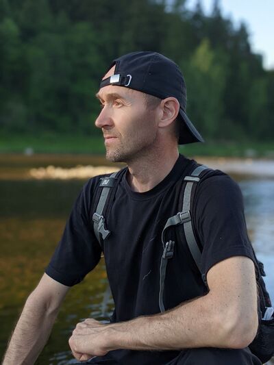  ,   Ray, 42 ,   ,   