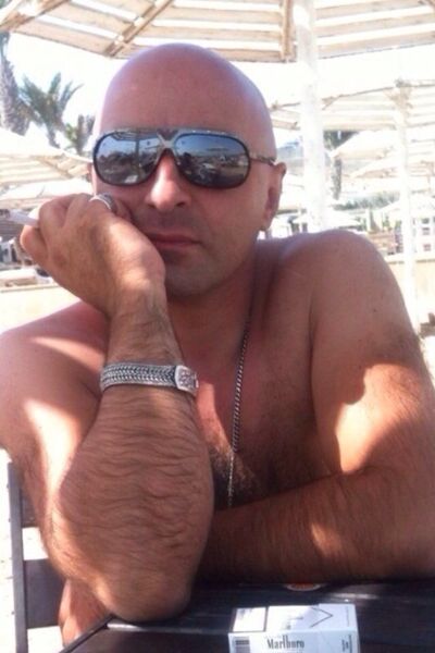  ,   Gigi, 52 ,   