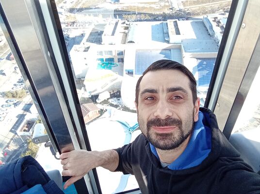  ,   Artur, 40 ,   ,   