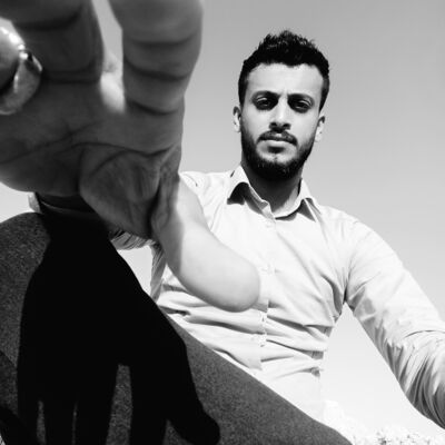  Bandar-e Lengeh,   Adel, 29 ,   ,   