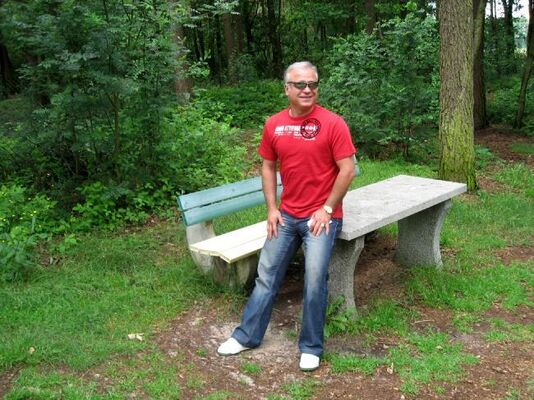  ,   Douglaswusa, 64 ,   ,   