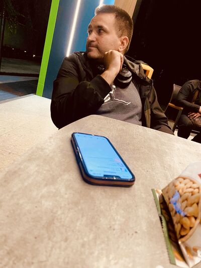  ,   Victor, 31 ,   ,   