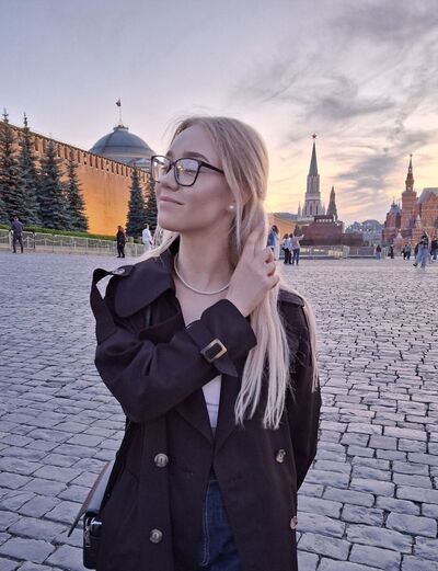  ,   Alena, 21 ,   ,   
