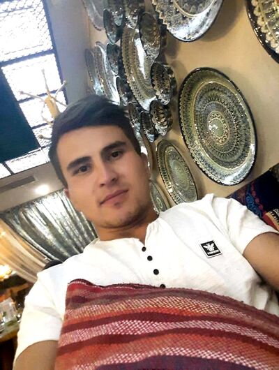  -,   Bek, 32 ,   ,   , c , 